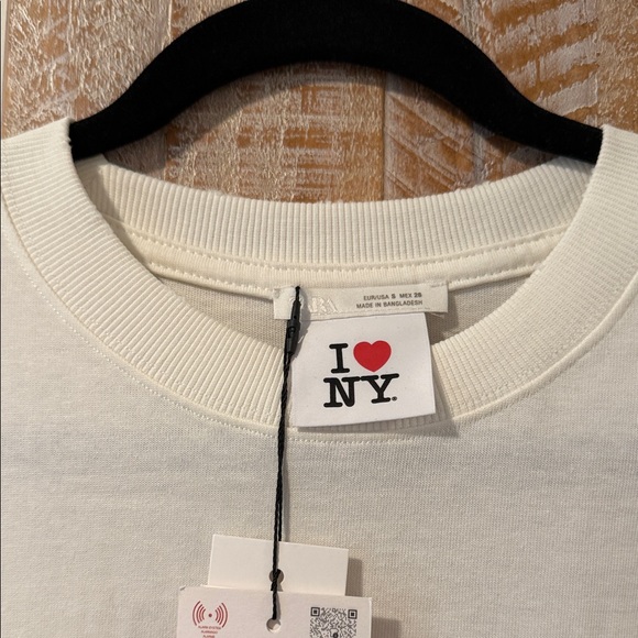 NWT Zara White 'I Love NY' Short Sleeve Tee - Picture 7 of 10
